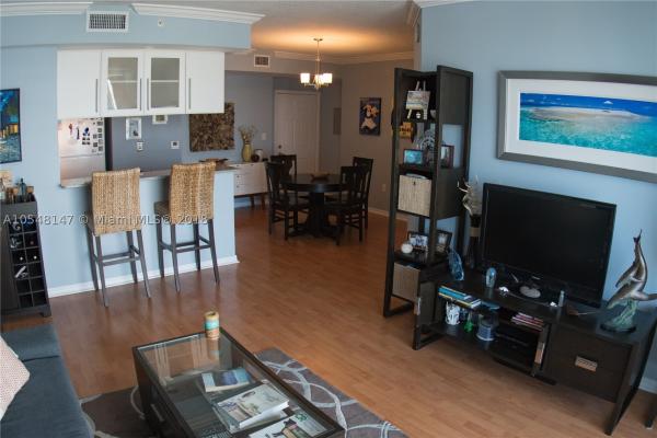 1800 Biscayne Plaza, 275 NE 18th St #1901, Miami, Florida 33132, image 1
