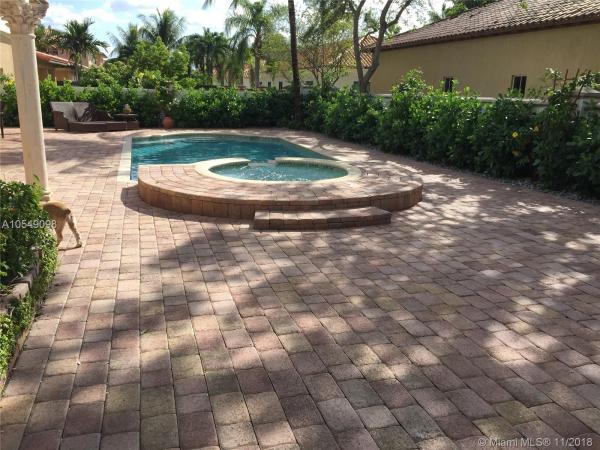 Silvercrest South, 8120 NW 156 Ter #, Miami Lakes, Florida 33016, image 2