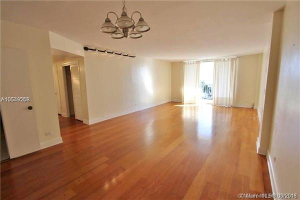 Longwood Towers, 1001 91st St #702, Bay Harbor Islands, Florida 33154, image 2
