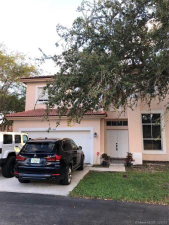 Monterey Lakes, 9012 SW 215th St, Cutler Bay, Florida 33189, image 2
