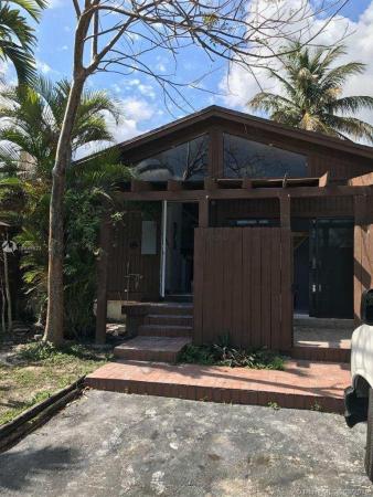 Pinetree Village, 11308 SW 112th Cir Ln E #11308, Kendall, Florida 33176, image 2