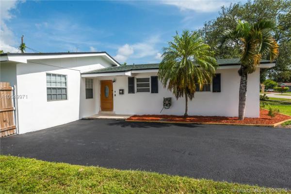 Ives Estates Residential, 19633 NE 12th Pl, Ives Estates, Florida 33179, image 2
