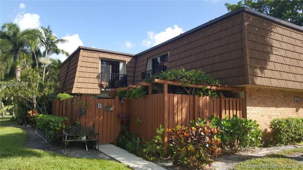 Ridgewood, 9115D SW 20th Ct, Davie, Florida 33324, image 2