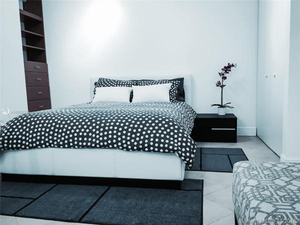 Neo Vertika, 690 SW 1st Ct #2134, Miami, Florida 33130, image 2