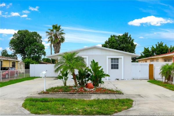 North Miami Highlands, 4470 NW 170th St, Miami Gardens, Florida 33055, image 2