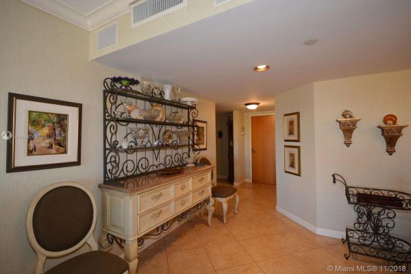 Harbor Tower At The Waterways, 3598 Yacht Club Dr #701, Aventura, Florida 33180, image 2