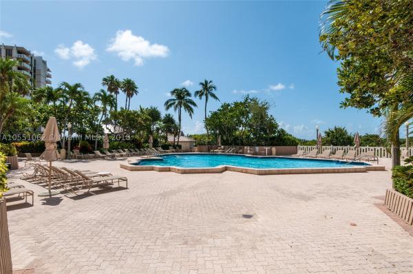 Towers Of Key Biscayne, 1111 Crandon Blvd #B1101, Key Biscayne, Florida 33149, image 2