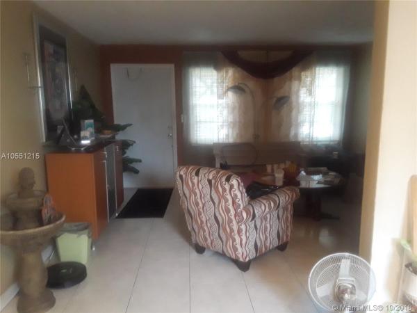 Belmar, 2205 Mayo St, Hollywood, Florida 33020, image 2