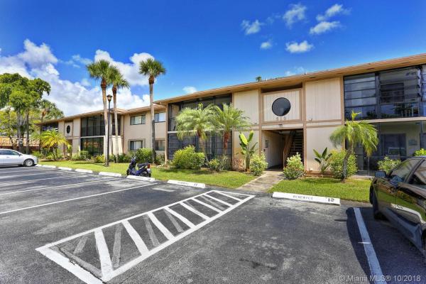 Carmel At The California Club, 819 NE 199th St #6-102, Ives Estates, Florida 33179, image 2