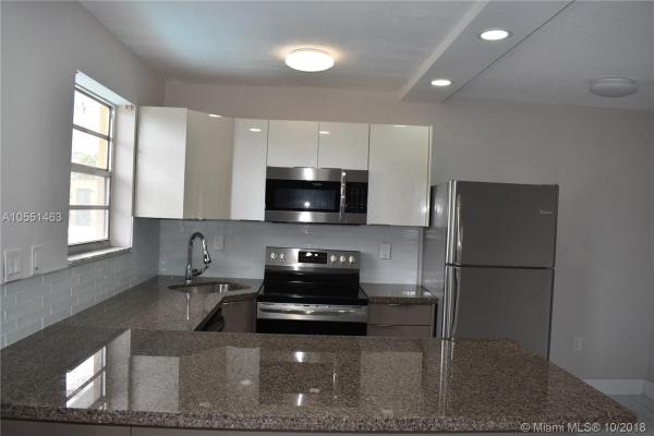 Moonraker, 1975 NE 135th St #3E, North Miami, Florida 33181, image 2