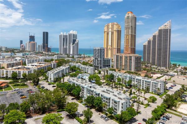Winston Towers 400, 231 174th St #PH16, Sunny Isles Beach, Florida 33160, image 2