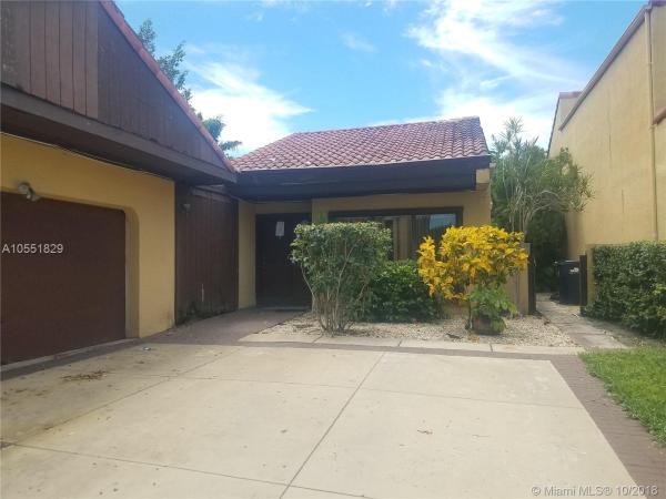 California Club Homes, 20316 NE 10th Ct Rd, Ives Estates, Florida 33179, image 2