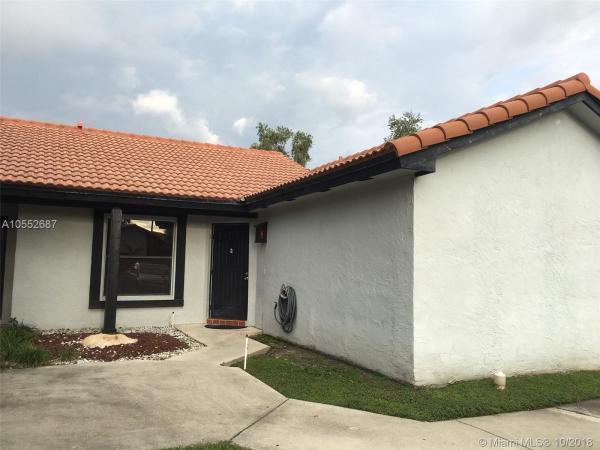 Village Homes At Lakes Of The Meadow, 4850 SW 152 #H91, Kendall West, Florida 33185, image 2