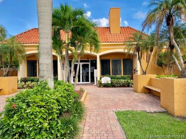 Venetian Gardens At Country Club Of Miami, 18101 NW 68TH AVE #D-106, Hialeah, Florida 33015, image 2
