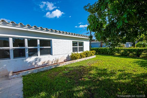 Sun Ray Homes Greynolds, 2041 NE 183rd St, North Miami Beach, Florida 33179, image 2