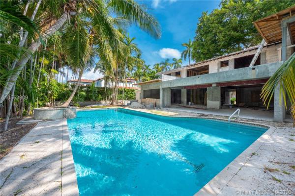 La Gorce Island, 6626 Roxbury Ln, Miami Beach, Florida 33141, image 2