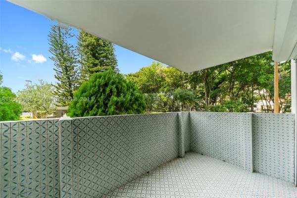 Commodore Plaza Century, 2780 NE 183rd St #101, Aventura, Florida 33160, image 3