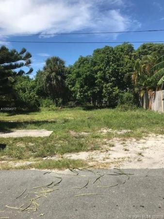 Linns, 311 SE 3rd St, Delray Beach, Florida 33483, image 2