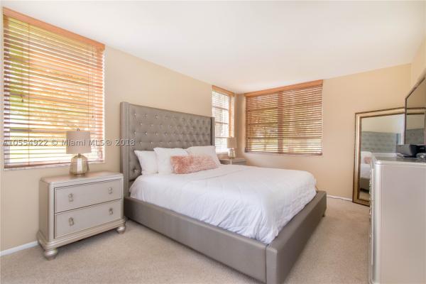 Sabal Palm Of Pine Island Ridge, 9520 Seagrape Dr #105, Davie, Florida 33324, image 2