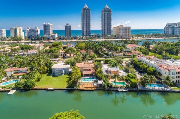 Lake View, 4838 Pine Tree Dr, Miami Beach, Florida 33140, image 2