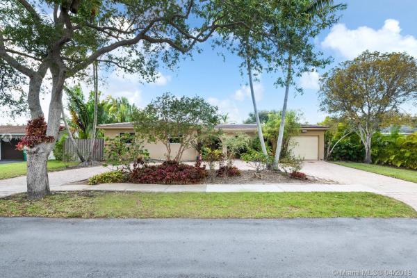 Kendale South, 10040 SW 97th Ct, Kendall, Florida 33176, image 2