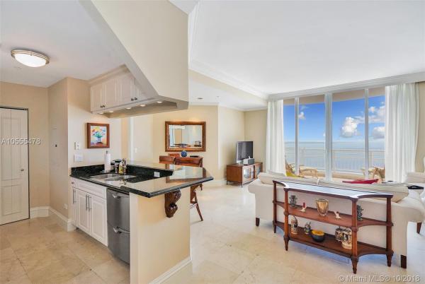 Three Tequesta Point, 848 Brickell Key Dr #4003, Miami, Florida 33131, image 2
