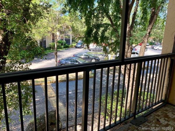Promenade At Kendale Lakes, Kendall, Florida 33186, image 2