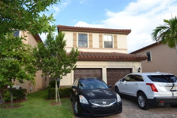Sonoma At The Vineyards, 637 SE 33rd Ter, Homestead, Florida 33033, image 2