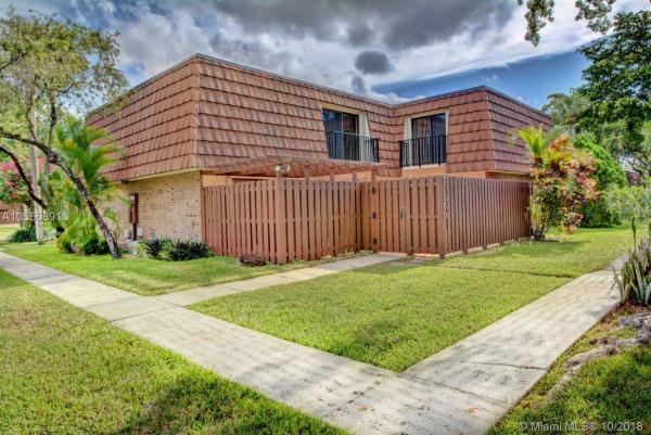 Village At Lake Pine, 11850 SW 9th Ct, Davie, Florida 33325, image 2
