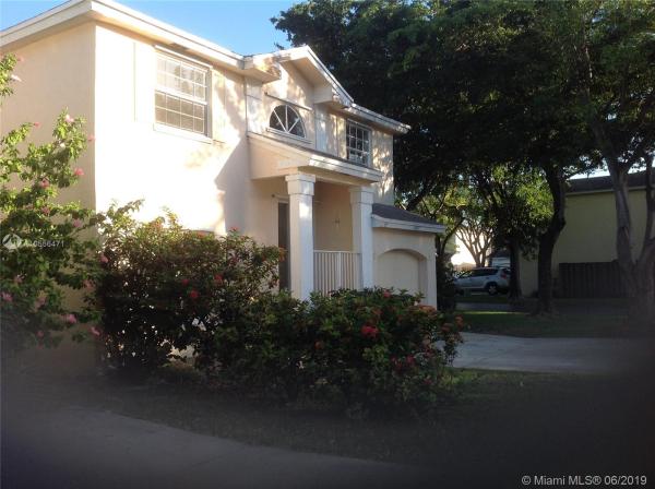 Amaretto, 11827 SW 102nd St, Kendall, Florida 33186, image 2