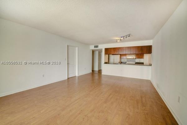 The Club At Brickell Bay, 1200 Brickell Bay Dr #2519, Miami, Florida 33131, image 2