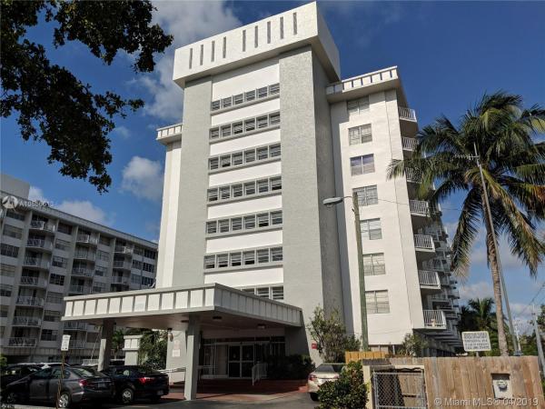 Gateway House North, 16740 NE 9 Ave #409, North Miami Beach, Florida 33162, image 2