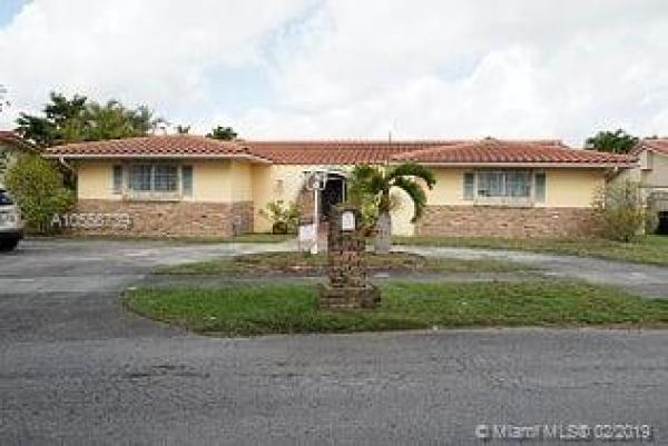 9231 SW 22nd Ter, Westchester, Florida 33165, image 2