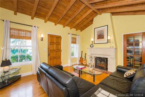 Federal Way, 576 NE 76th St, Miami, Florida 33138, image 2