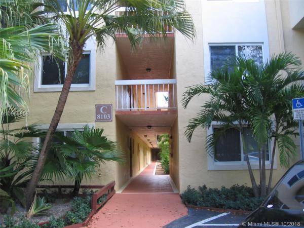 Village Of Kings Creek, 8103 Camino Real #C-211, Glenvar Heights, Florida 33143, image 2