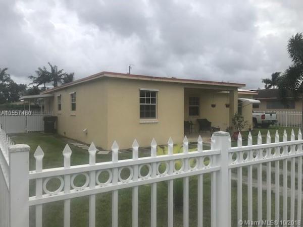 Sky Vista, 1015 NE 13th Ave, Homestead, Florida 33033, image 2