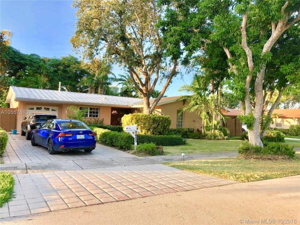 Bel Aire, 9425 SW 186th St, Cutler Bay, Florida 33157, image 2