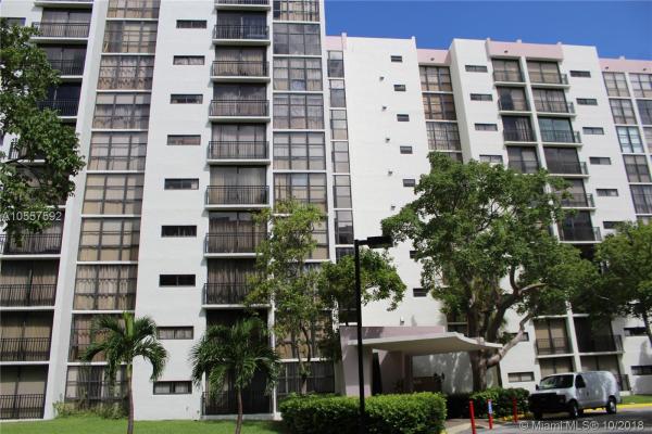 Plaza Of The Americas, 17021 N Bay Rd #417, Sunny Isles Beach, Florida 33160, image 2