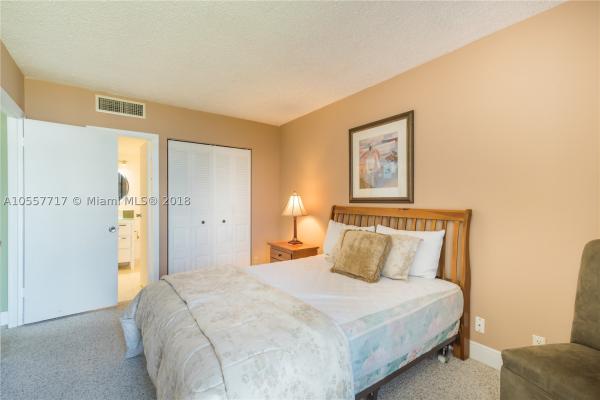 Coronado Tower 3, 20379 W Country Club Dr #2440, Aventura, Florida 33180, image 3