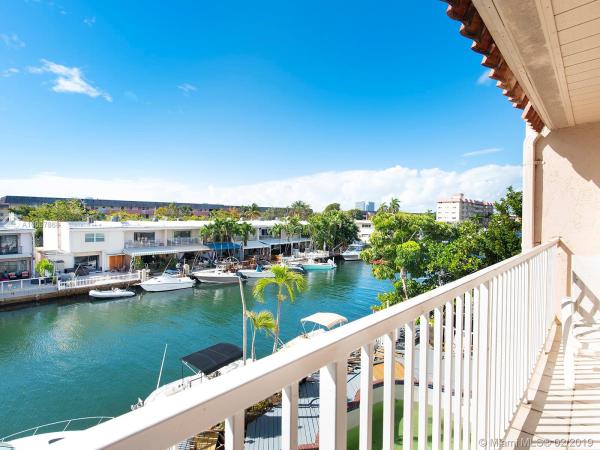 Eastern Shores, 3830 NE 171st St, North Miami Beach, Florida 33160, image 2