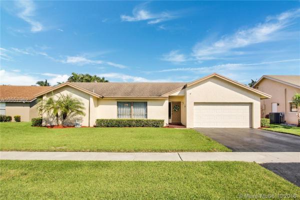 American Homes At Southwind Lakes, 9738 Richmond Cir, Boca Raton, Florida 33434, image 2