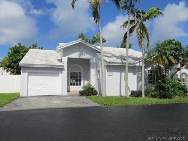 Britannia, 11281 SW 64th Ln, Sunset, Florida 33173, image 2