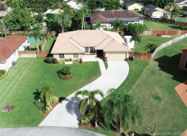 15531 SW 150th Ct, Richmond West, Florida 33187, image 2