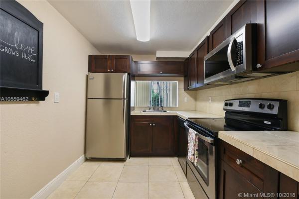 Versailles Gardens, 9440 W Flagler St #107, Fountainebleau, Florida 33174, image 2