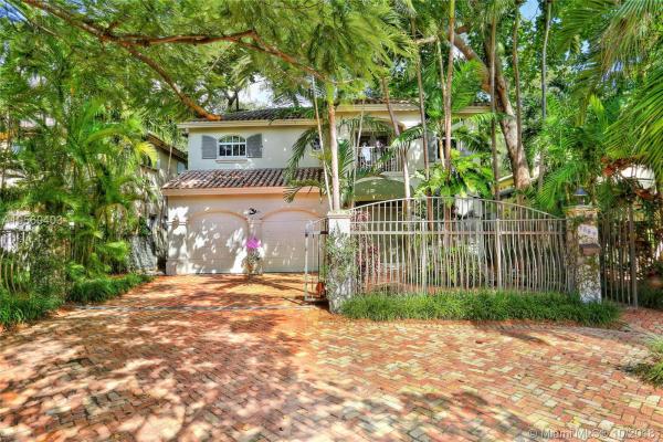 Coconut Grove Park, 3589 Poinciana Ave, Miami, Florida 33133, image 2