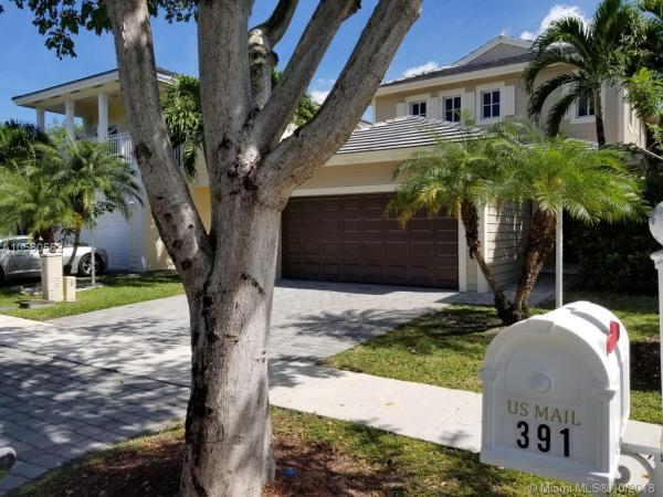 Emilios Place At Oasis, 391 NE 35th Ter, Homestead, Florida 33033, image 2