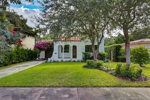 Granada Groves, 917 Granada Groves Ct, Coral Gables, Florida 33134, image 2