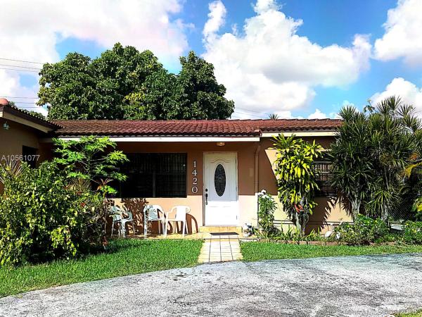 Breezeview Manors, 1420 SW 86th Ct, Westchester, Florida 33144, image 2