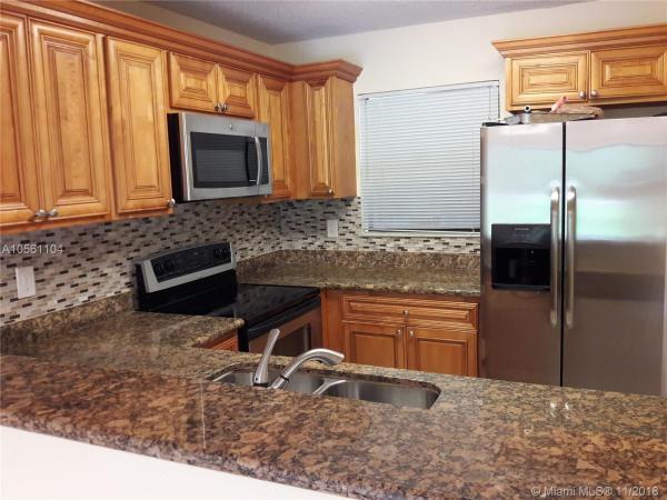 Palm Beach Place, 1521 Windorah Way #C, West Palm Beach, Florida 33411, image 2