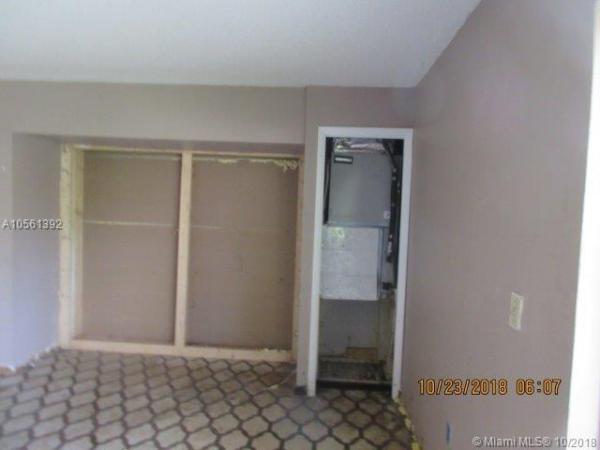 Palm Springs North Residential, 8041 NW 175th St, Palm Springs North, Florida 33015, image 2